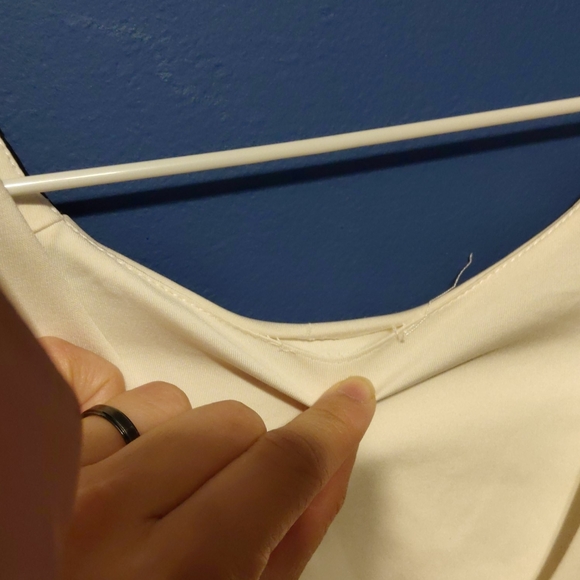 3/ $30 NWT guess dress - please view all photos - Picture 5 of 6